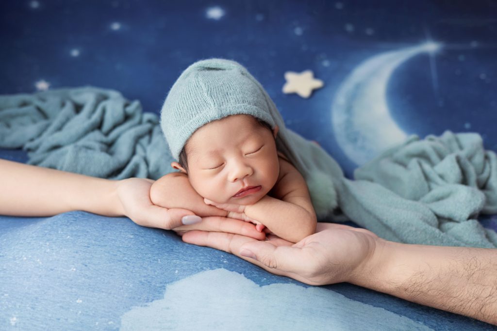 Lune et naissance : y a-t-il un vrai lien prouvé ?