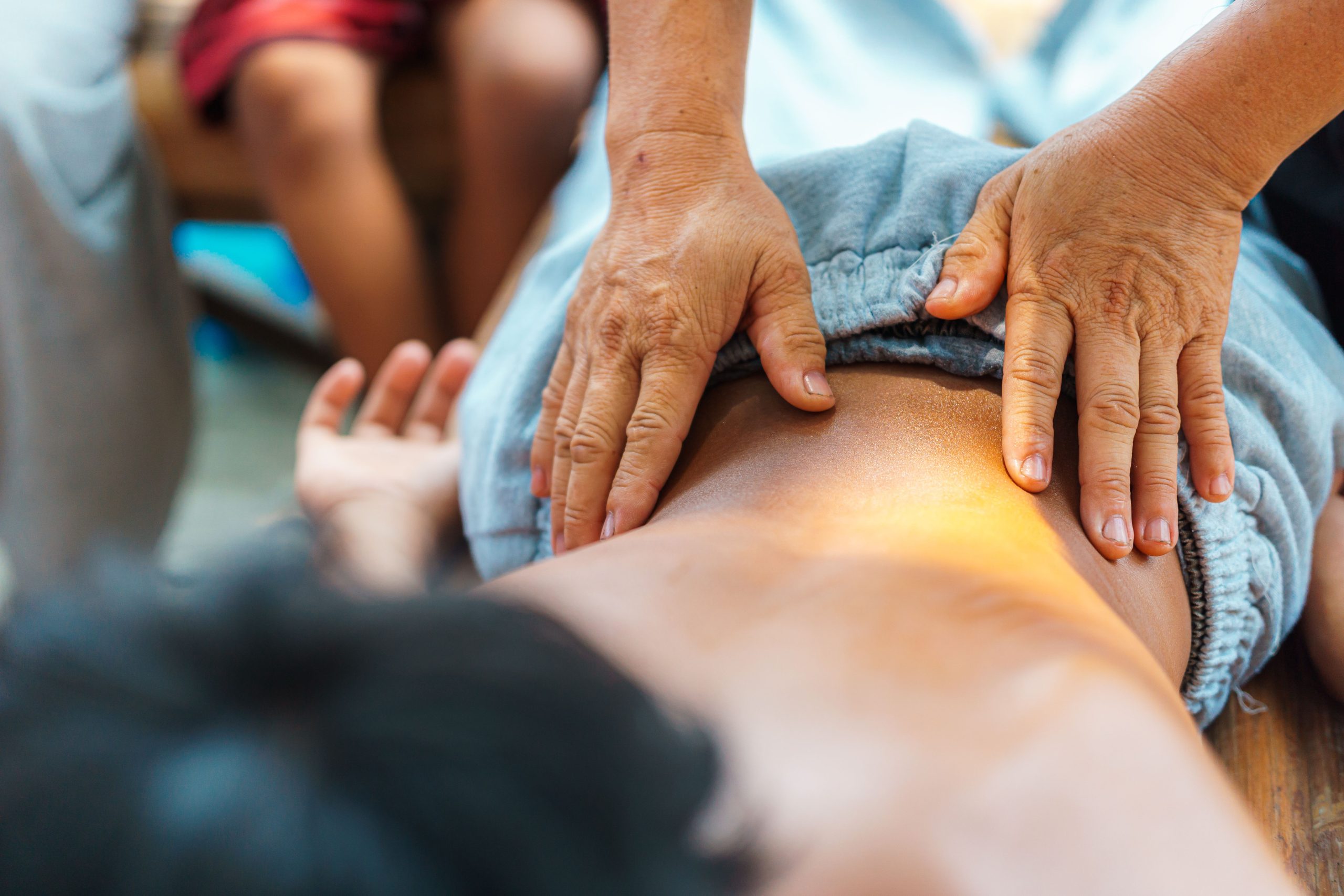 Massage thérapeutique du dos pour bien-être corporel