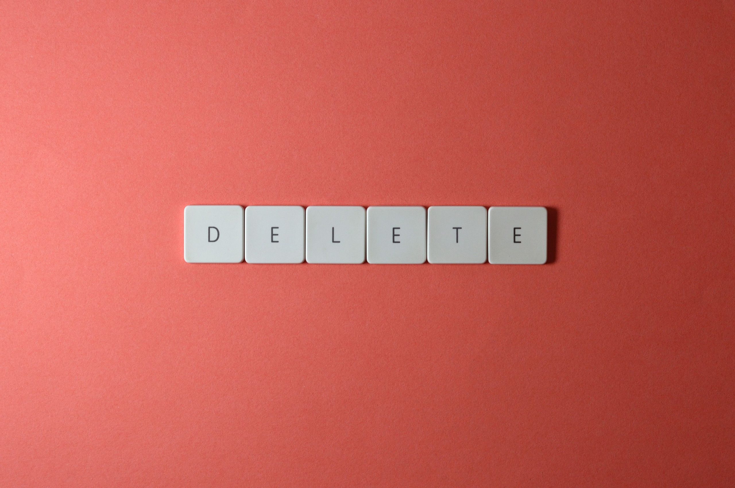 Lettres clavier formant le mot DELETE