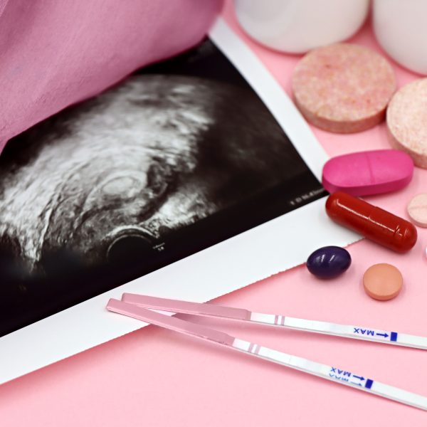 Tests de grossesse et echographie avec supplements